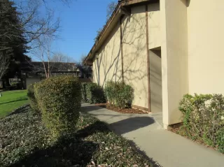 Photo #1: 19083133 Listing 