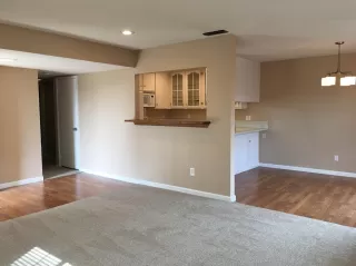 Photo #5: 19083133 Listing 