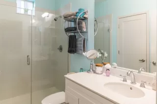 Photo #3: 20000035 Listing