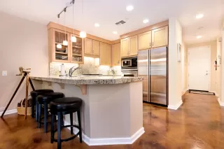 Photo #5: 20000066 Listing