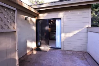 Photo #4: 20000203 Listing