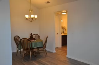 Photo #5: 20000417 Listing 