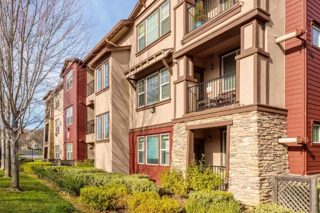 MLS: 20000706 Condo For Sale