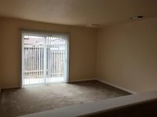 Photo #2: 20000713 Listing