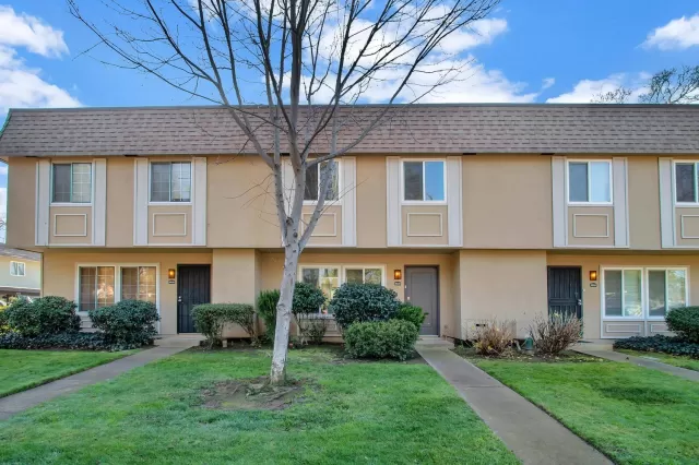 MLS: 20000755 Condo For Sale