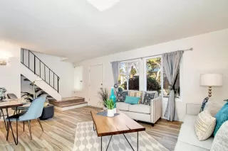 Photo #2: 20000755 Listing