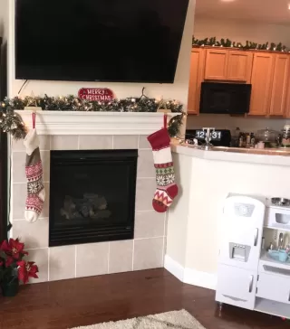 Photo #3: 20000910 Listing 