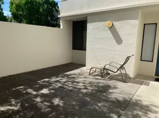 Photo #1: 20000918 Listing