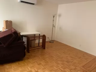 Photo #2: 20000918 Listing