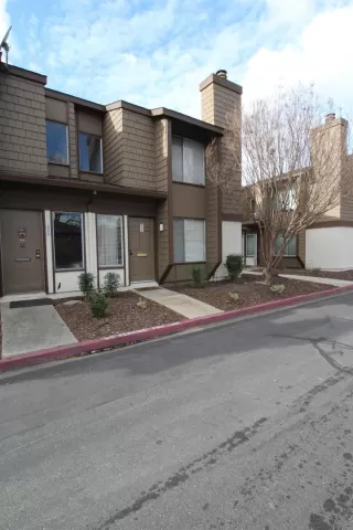 Photo #2: 20000977 Listing 