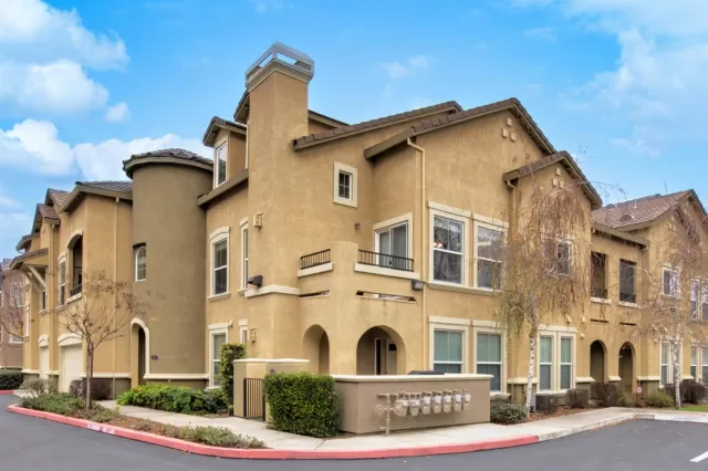 MLS: 20001083 Condo For Sale