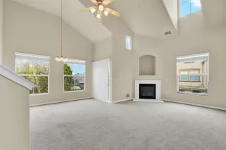 Photo #4: 20001083 Listing 