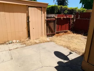 Photo #5: 20002022 Listing