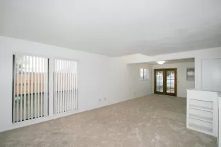 Photo #6: 20002170 Listing 