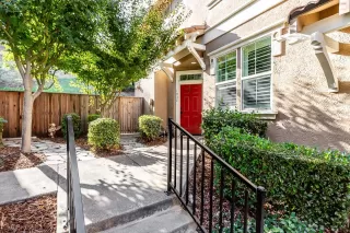 Photo #1: 20002360 Listing