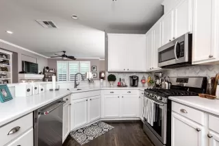 Photo #3: 20002360 Listing