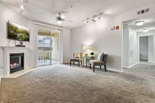 Photo #6: 20002653 Listing