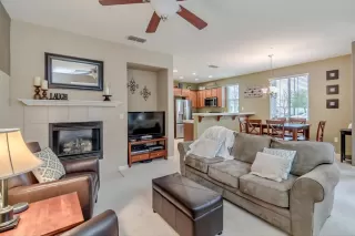 Photo #4: 20002886 Listing 