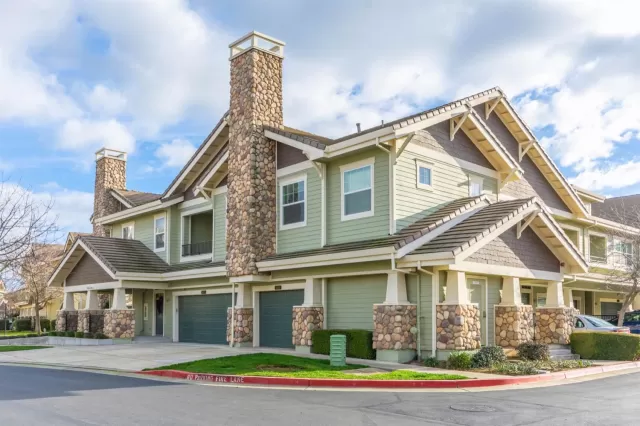 MLS: 20002968 Condo For Sale