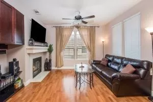 Photo #3: 20003397 Listing