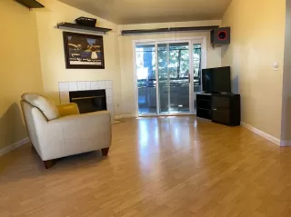 Photo #3: 20003479 Listing