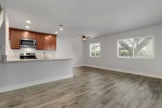 Photo #3: 20003572 Listing 