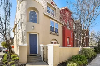 Photo #2: 20003648 Listing 