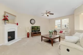 Photo #6: 20003648 Listing 