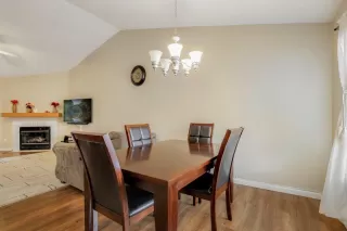 Photo #4: 20003860 Listing