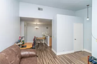 Photo #3: 20003965 Listing 