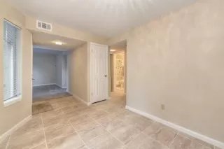 Photo #4: 20004207 Listing