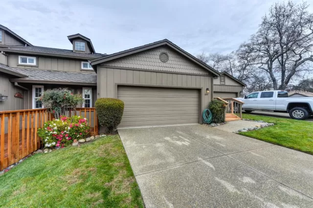 MLS: 20004282 Condo For Sale