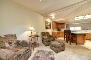 Photo #6: 20004282 Listing 