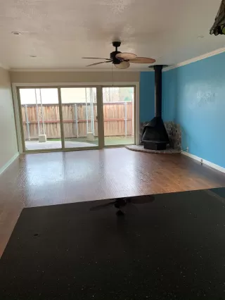 Photo #2: 20004758 Listing 