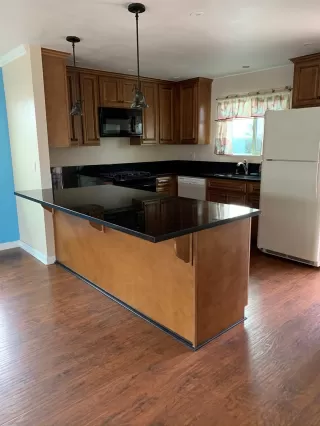 Photo #4: 20004758 Listing 