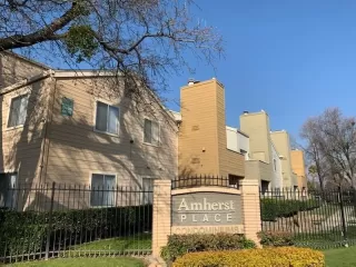 Photo #1: 20004769 Listing