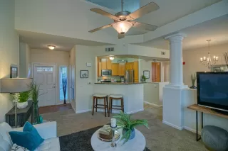 Photo #1: 20004777 Listing