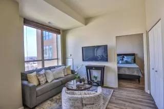 Photo #5: 20004823 Listing