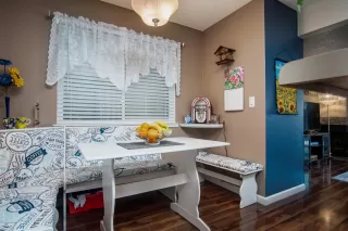 Photo #6: 20005003 Listing