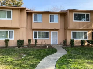 Photo #1: 20005013 Listing