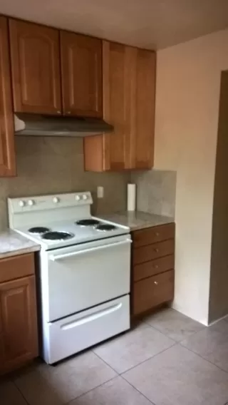 Photo #5: 20005013 Listing