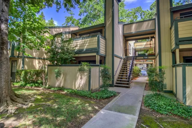 MLS: 20005186 Condo For Sale