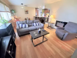 Photo #3: 20005189 Listing