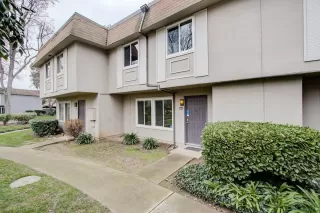 Photo #6: 20005276 Listing