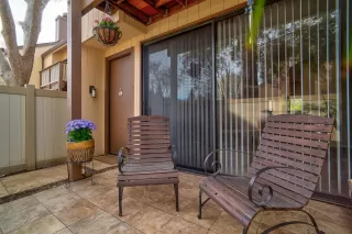 Photo #4: 20005408 Listing