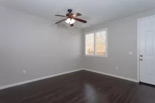 Photo #4: 20005707 Listing 