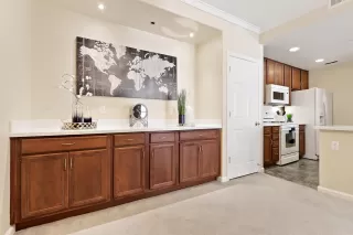 Photo #5: 20005760 Listing