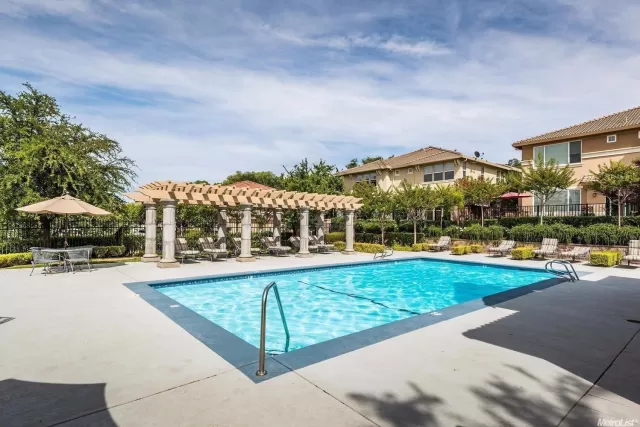 MLS: 20005903 Condo For Sale