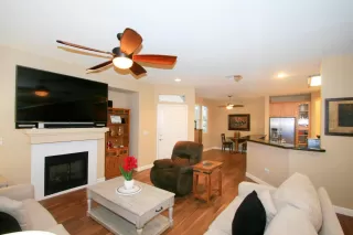 Photo #3: 20005903 Listing