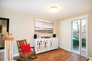 Photo #6: 20005903 Listing